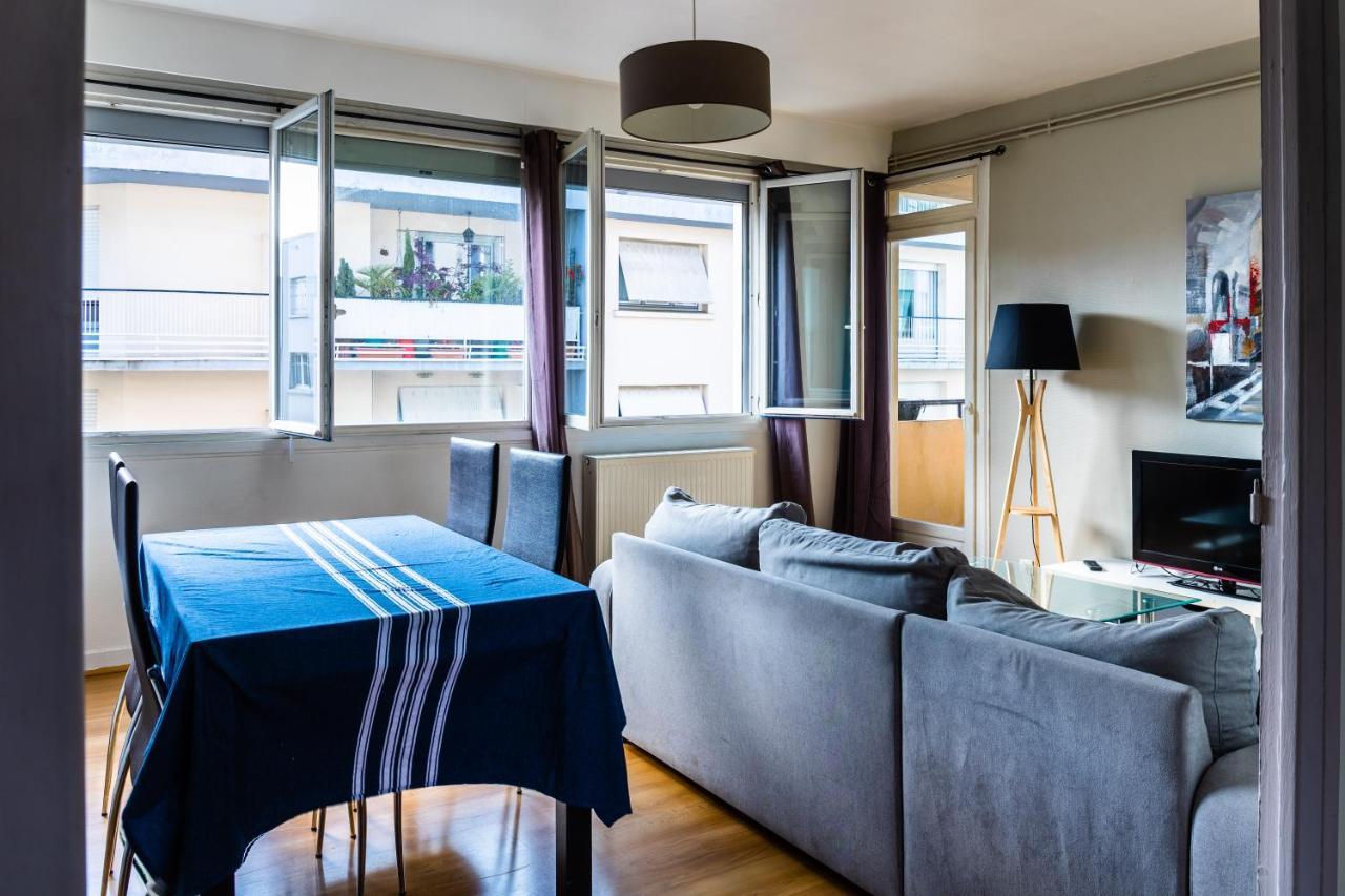 Le Voltaire -2 Chambres- 70M2- Hypercentre-Parking-Wifi Fibre- Nouvelle Literie Tarbes Dış mekan fotoğraf
